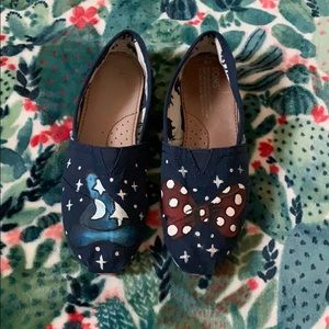 Hand painted toms